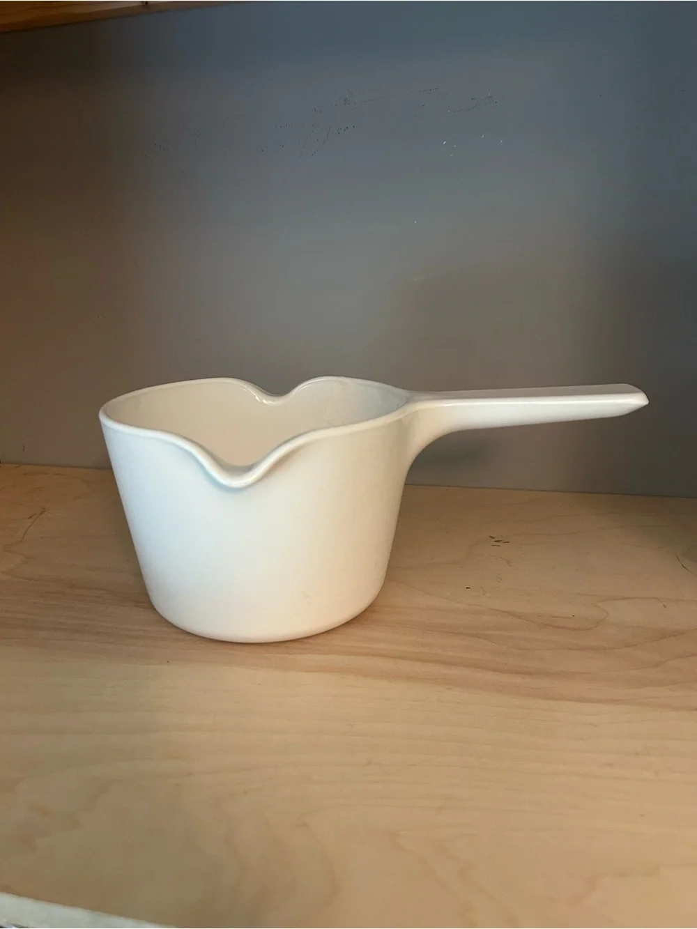 Vintage Corning Ware M-68-B 1 Qt Saucepan – White